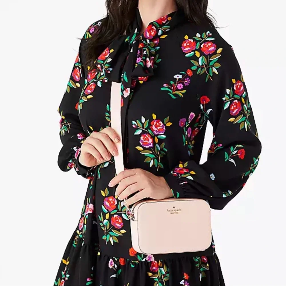 Kate Spade Madison Mini Camera Bag COLOR: Conch Pink NWT